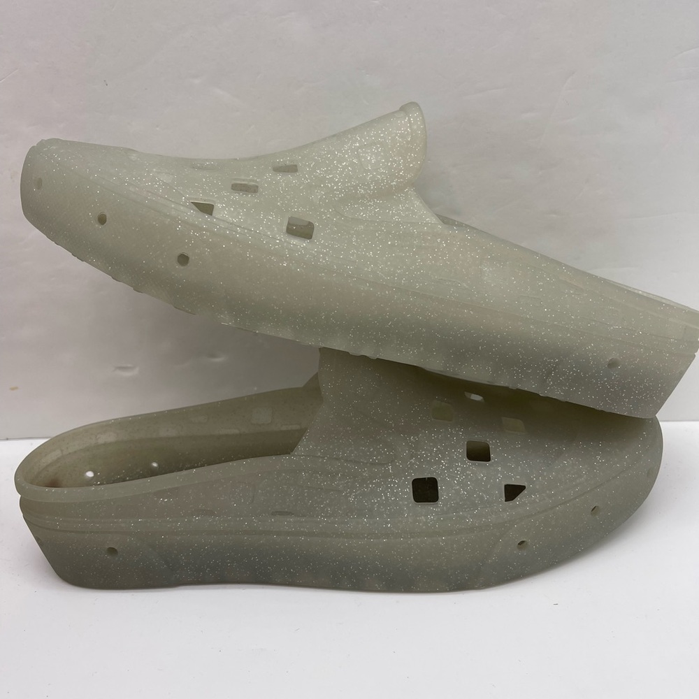 Vans Men’s Slip-On Mule Trk
Glitter Gray
VN0005V8BGF Sandals Sneakers - Picture 14 of 16